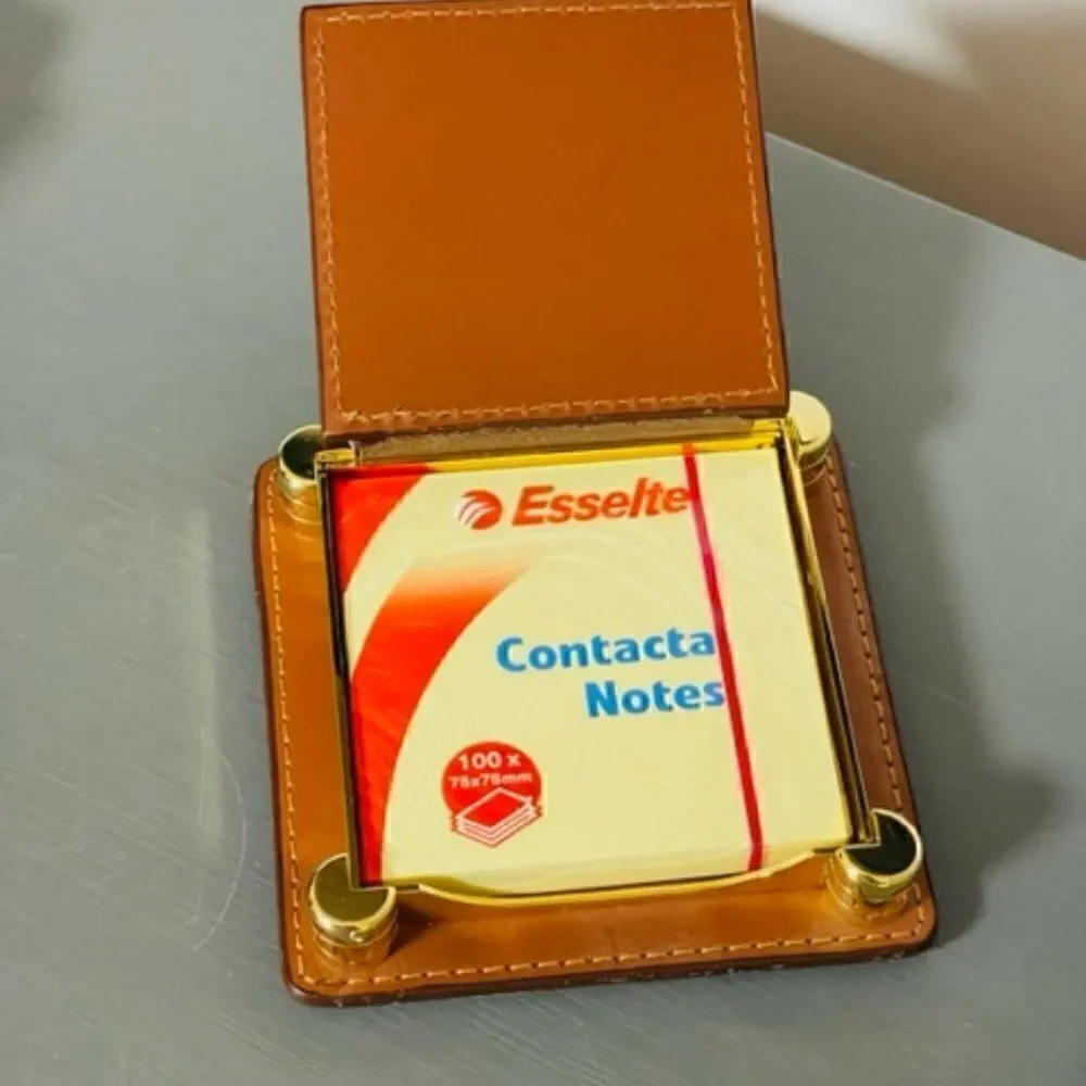 Leather Post it not holder 3